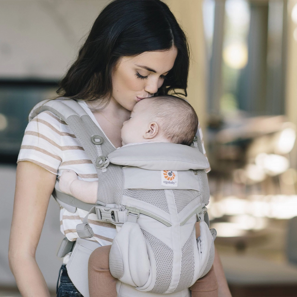 ergobaby-omni-360-cool-air-mesh-pearl-grey