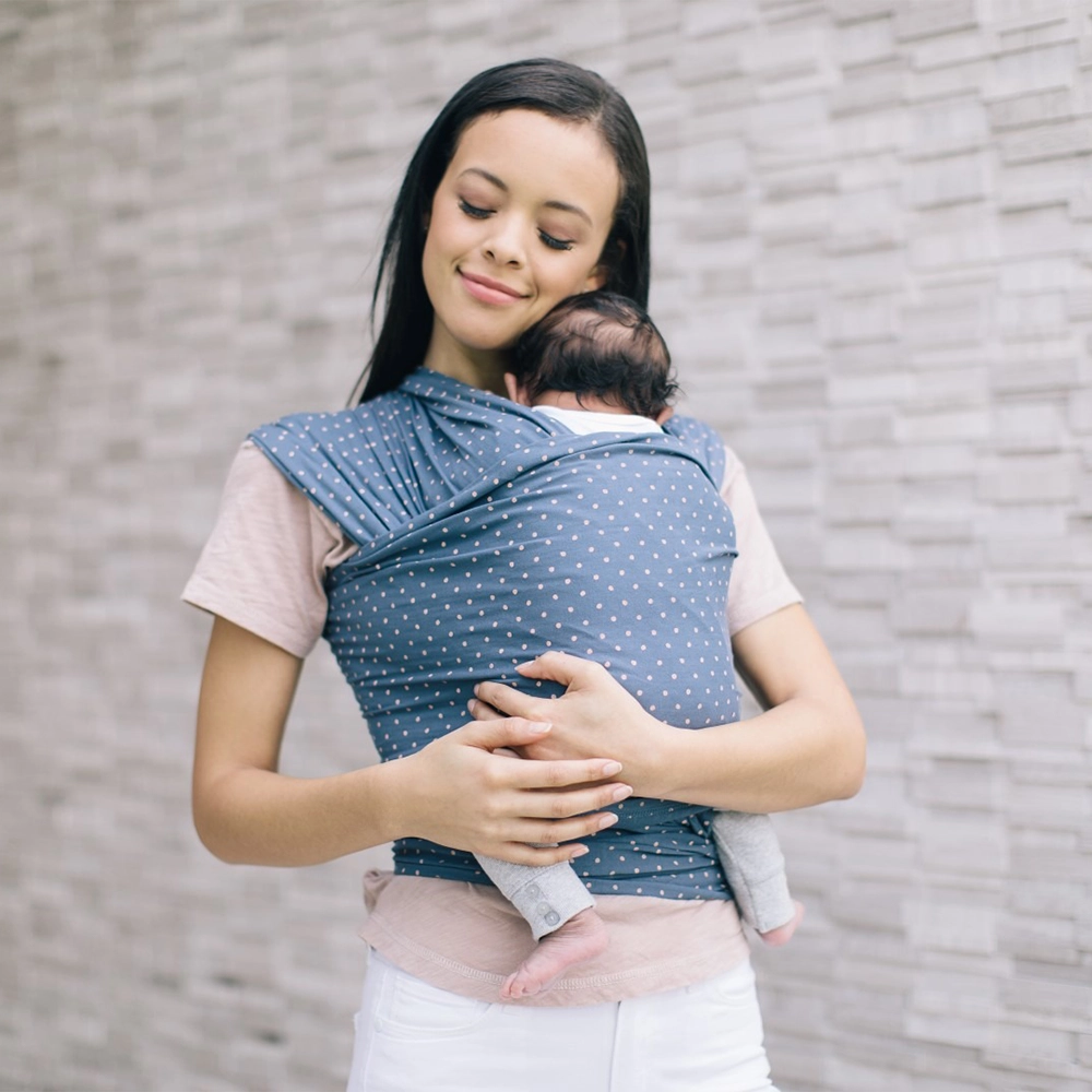 ergobaby-aura-marama-coral-dots