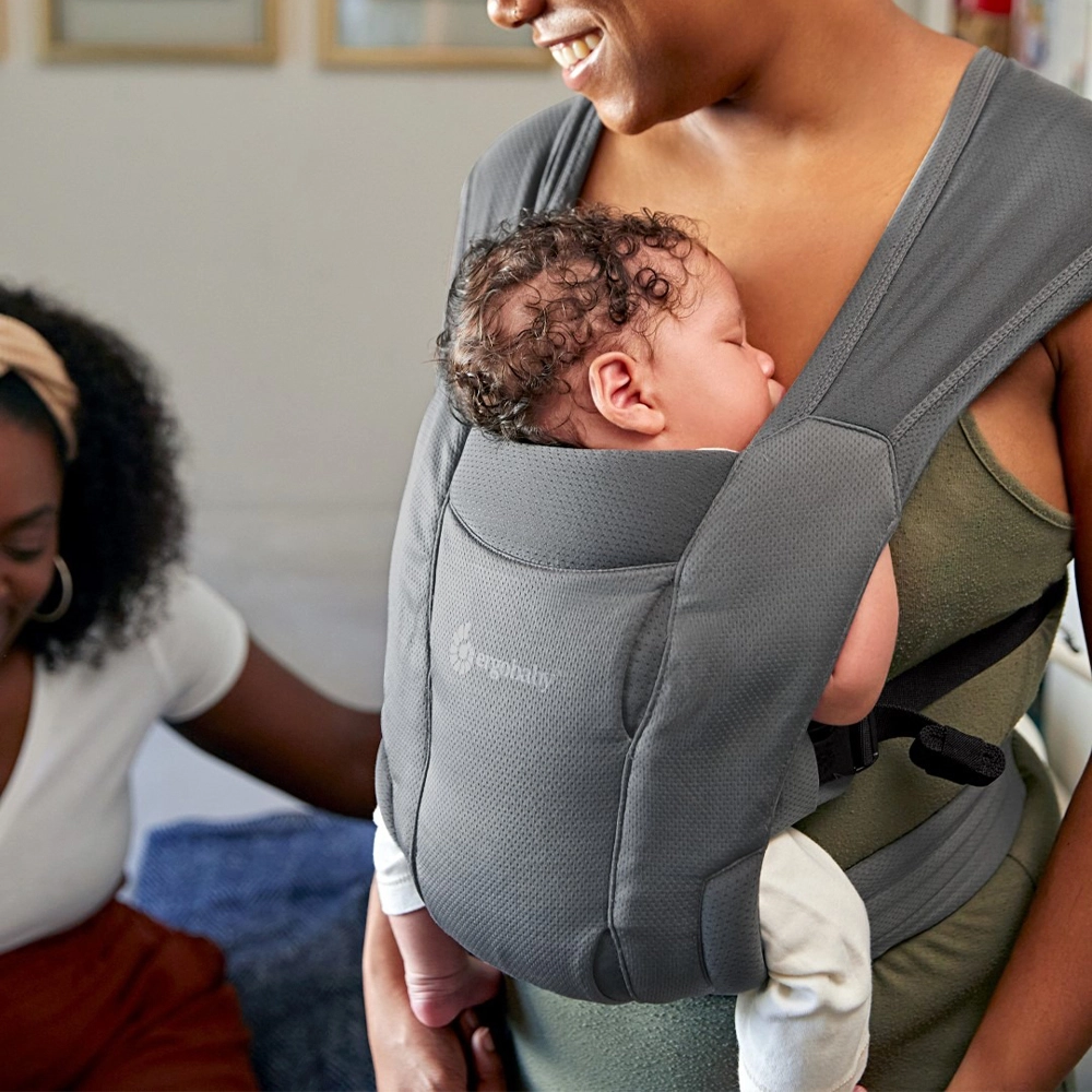 ergobaby-embrace-soft-air-mesh-washed-black