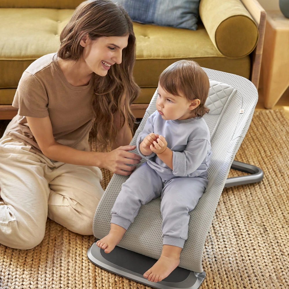 ergobaby-evolve-relaksator-3-vo-1-mrezest-light-grey