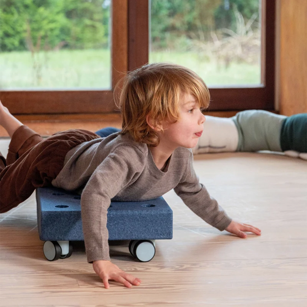 modu-curiosity-set-deep-bluesky-blue