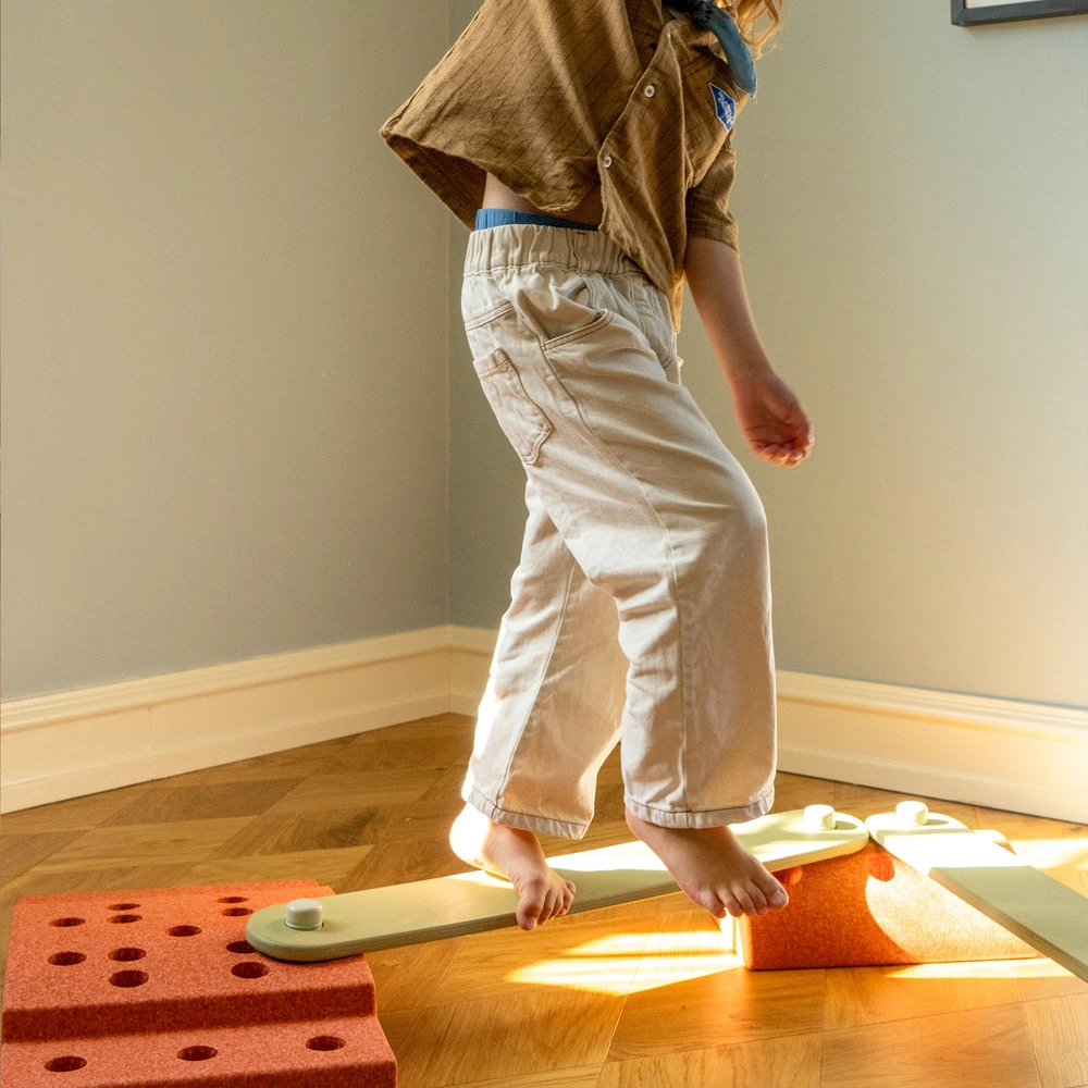 modu-2x-gredi-za-balans-dusty-green