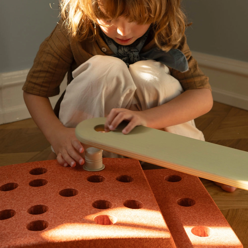 modu-2x-gredi-za-balans-dusty-green